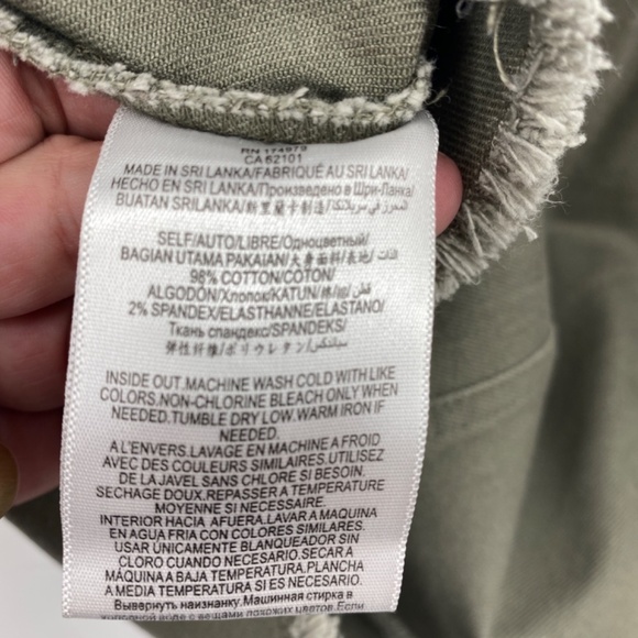 BCBGeneration Skirt Size 8 or 29 - Picture 7 of 7